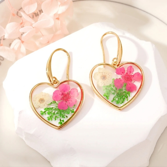Fashion Jewelry Jewelry - Floral Heart Earrings Dried Flower Pendant Earrings